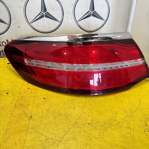 Задня ліва фара A2929064700 MERCEDES