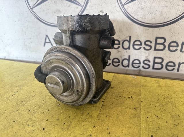 Клапан рециркуляції відпрацьованих газів EGR A6060900154 MERCEDES
