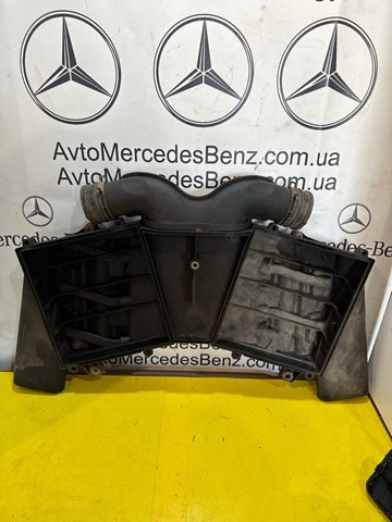 Автомобільний фільтр повітря A6290900201 MERCEDES