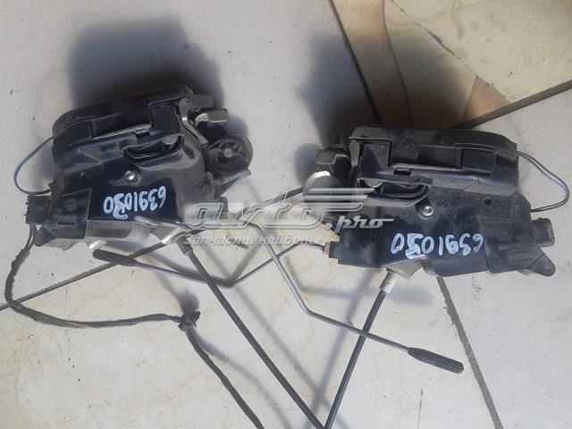 Замок дверей водія A6397201235 MERCEDES