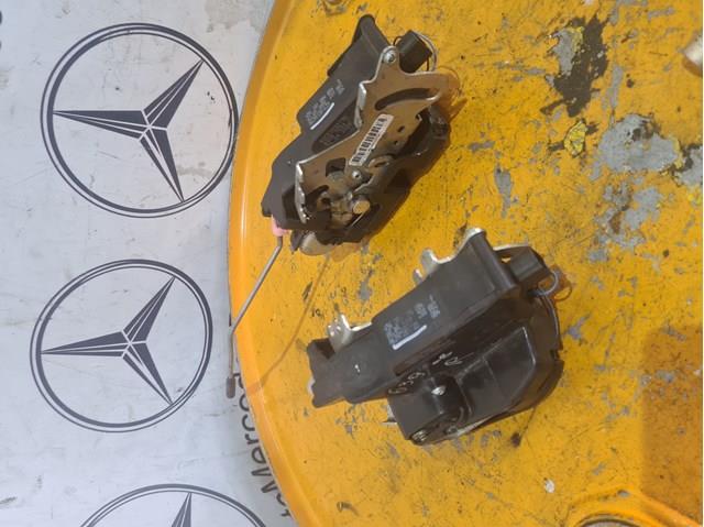 Замок водійських дверей A6397201635 MERCEDES