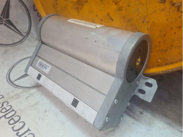 Подушка безпеки бокова A6398600102 MERCEDES