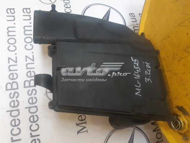 Корпус повітряного фільтра, правий A6420940204 MERCEDES