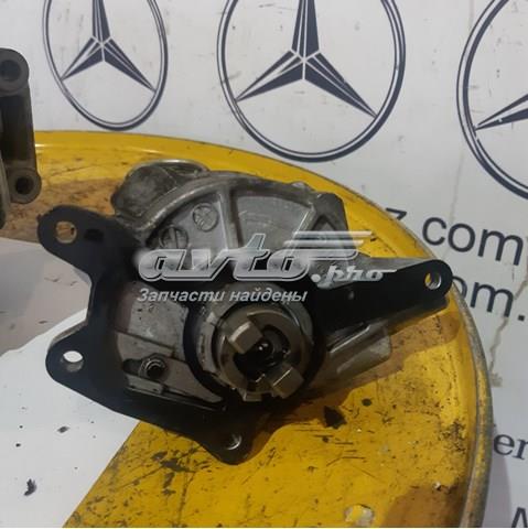 Насос вакуумний A6422300165 MERCEDES
