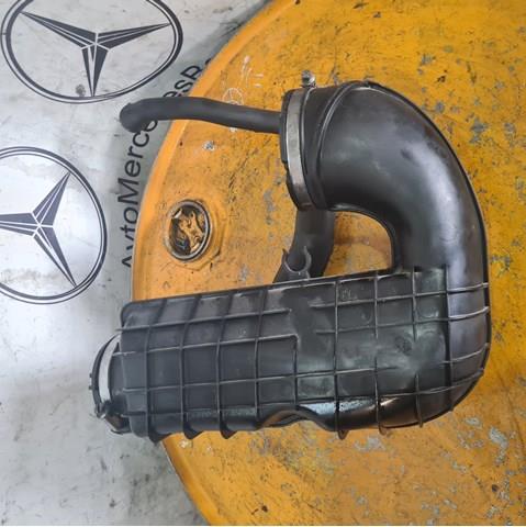 Патрубок повітряний, вихід повітряного фільтра A6460941097 MERCEDES