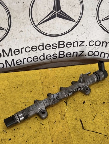 Рампа форсунок системи упорскування палива A6510701595 MERCEDES