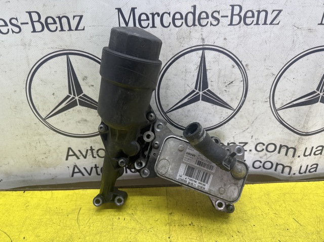 Корпус масляного фільтра A6511800610 MERCEDES
