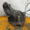 Кронштейн подушки (опори) двигуна, лівої A6512233804 MERCEDES
