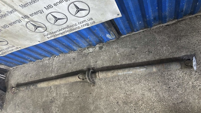 Вал карданний задній, у зборі A9014106606 MERCEDES