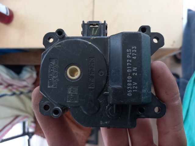 Двигун заслінки печі 0638000172 TOYOTA