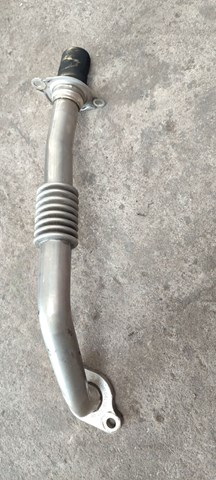 Патрубок системи рециркуляції ВГ 04L131521AR VAG