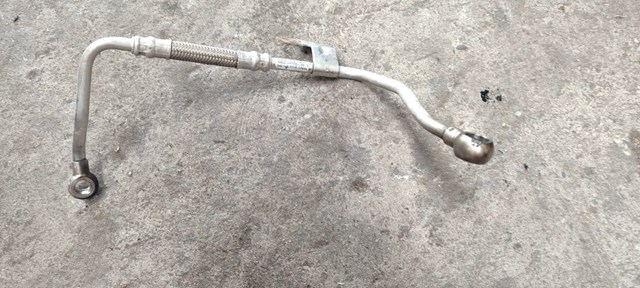 Подача масляна труба 04L145771R VAG