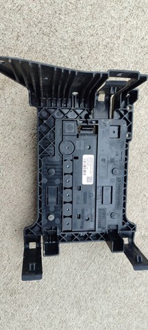Корпус запобіжників 1EA937548 VAG