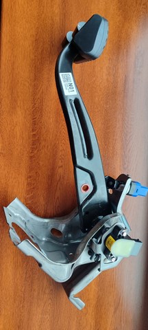 Педаль гальма 32800GI100 HYUNDAI
