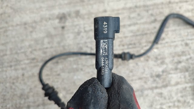 Датчик АБС 42808341 GM