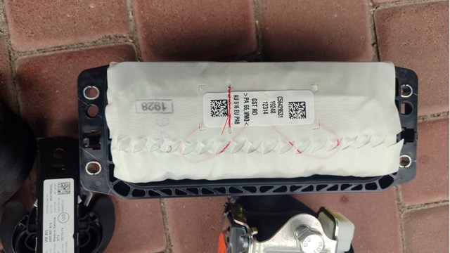 Подушка безпеки бокова 4KE880204D VAG