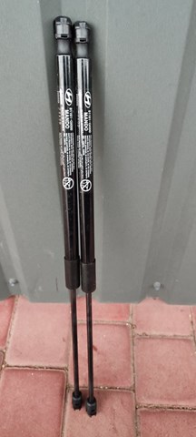Стійка капота ліва 81161GI000 HYUNDAI