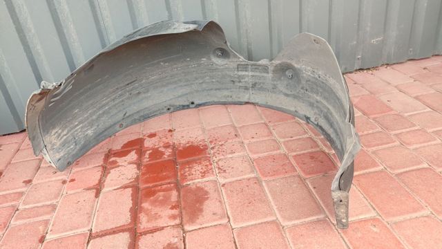 Підкрилок передній правий 86812CV000 HYUNDAI
