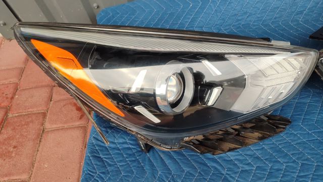 Фара основна права 92102G5 HYUNDAI