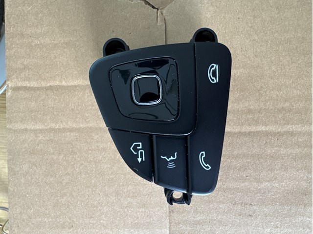 Блок кнопкових перемикачів кермового колеса A0999056400 MERCEDES