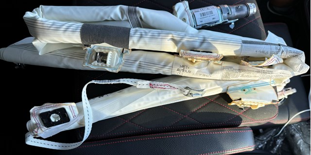 Подушка безпеки, шторка бічна, права, AIRBAG A1668602500 MERCEDES