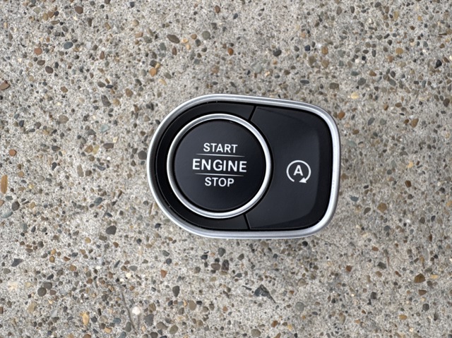 Кнопка запуску двигуна A1679054901 MERCEDES