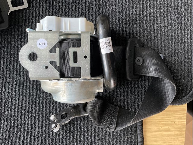 Пасок безпеки задній правий A2058600685 MERCEDES