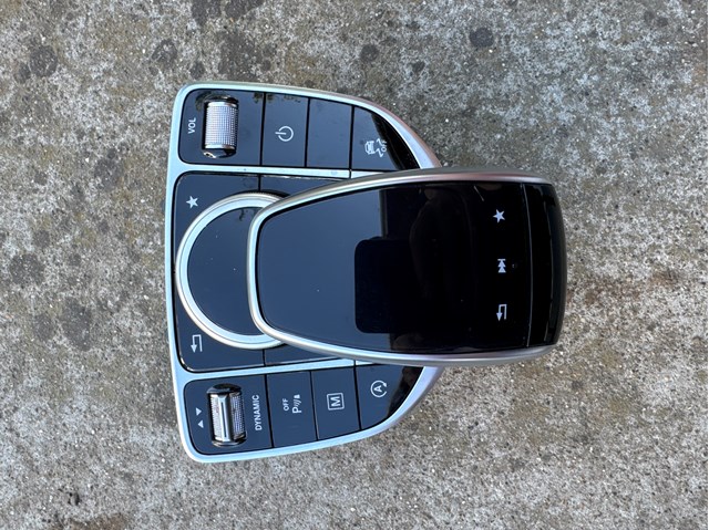 Блок кнопок центральної консолі A2059005915 MERCEDES