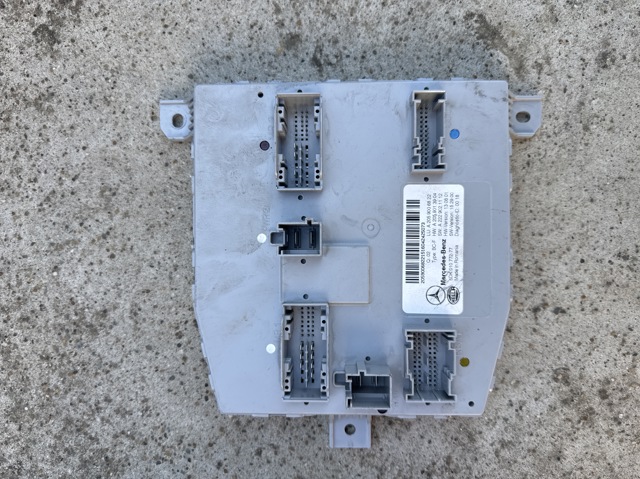 Блок управління сигналами SAM A2059006822 MERCEDES