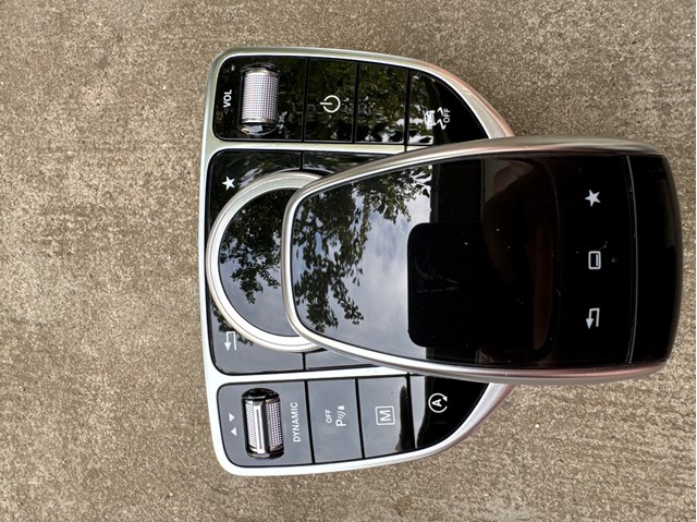 Блок кнопок центральної консолі A2059008018 MERCEDES