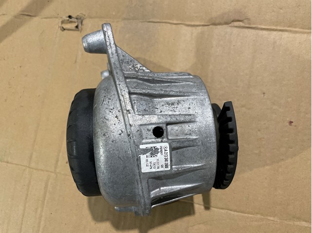 Права опора двигуна A2132402500 MERCEDES