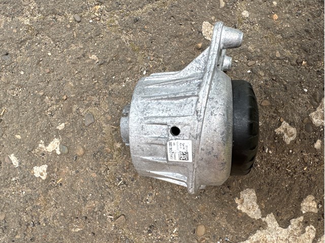 Подушка (опора) двигуна, ліва A2132403200 MERCEDES