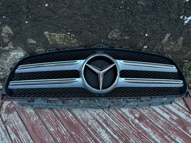 Облицювання радіатора A2138880123 MERCEDES