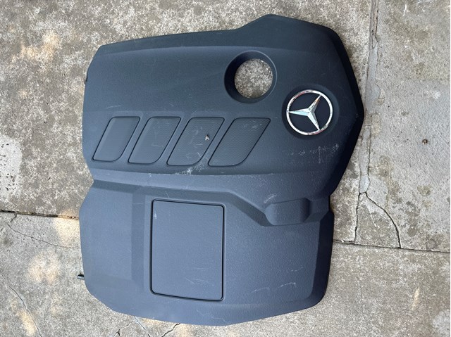 Кришка двигуна декоративна A6540107600 MERCEDES