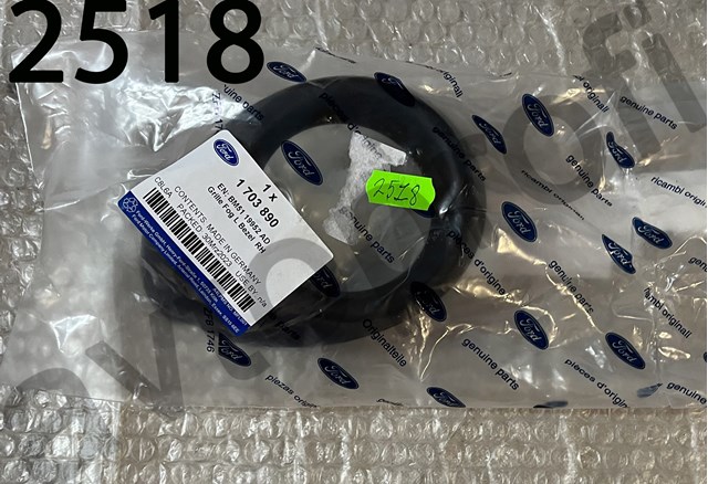 Ободок/окантовка фари противотуманной, правий 1703890 FORD