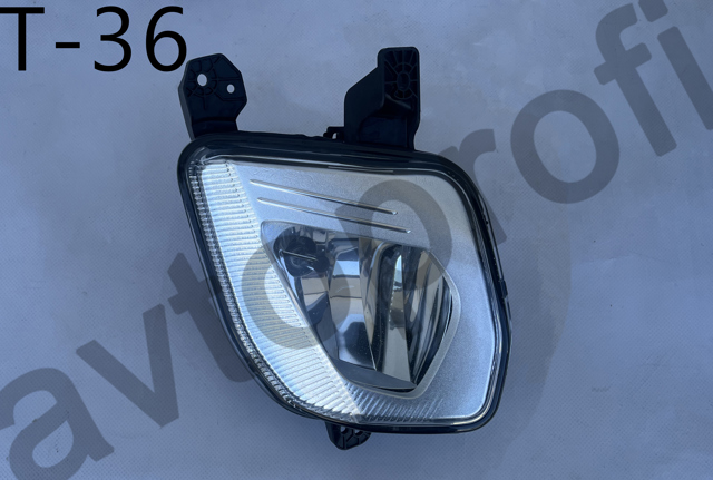 Туманка права 2112644 FORD