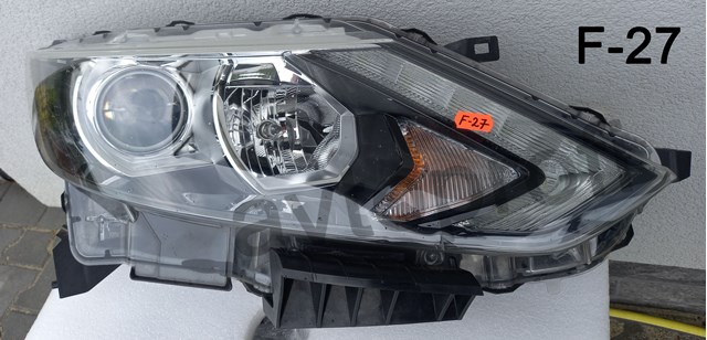 Основна фара - вставка 260104EH2A NISSAN