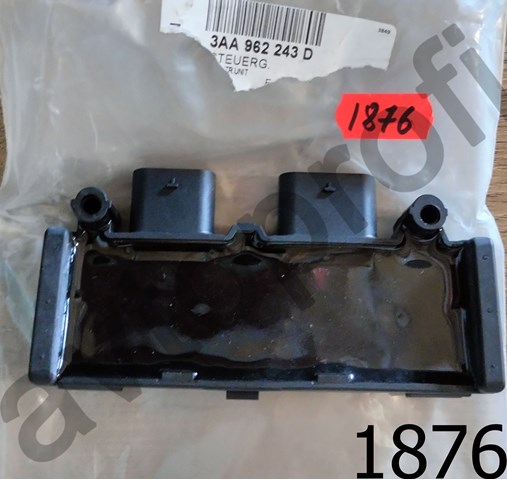 Блок управління відкриття кришки багажника 3AA962243D VAG