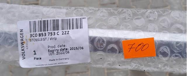 Накладка задніх лівих дверей, верхня 3C0853753C2ZZ VAG