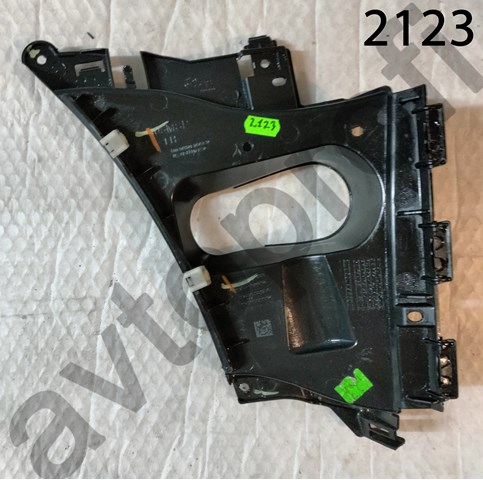 Кріплення бампера переднього 51118089501 BMW