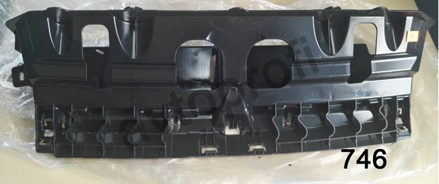 Кронштейн бампера заднього, центральний 51127420650 BMW