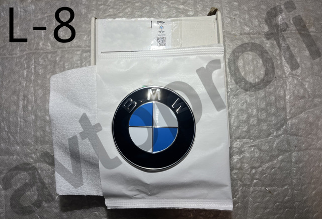 Емблема капота 51147463684 BMW