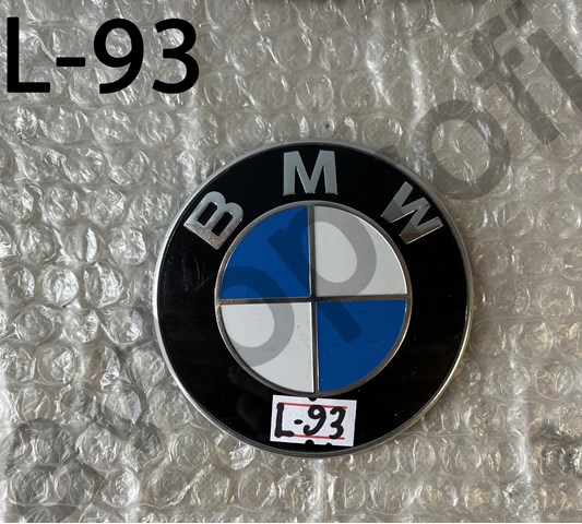Емблема капота 51767288752 BMW