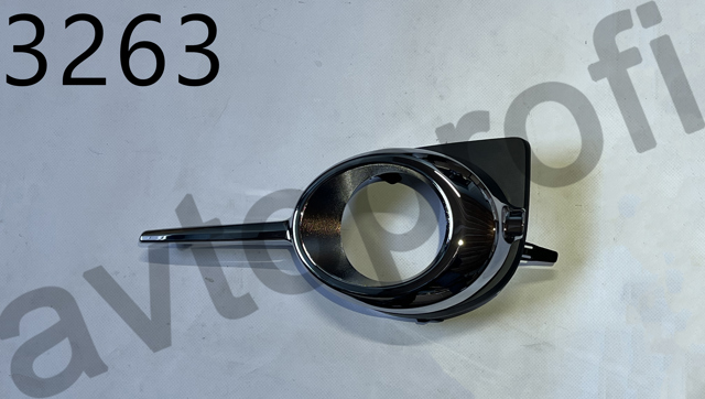 Ободок фари протитуманной 5204042010 TOYOTA