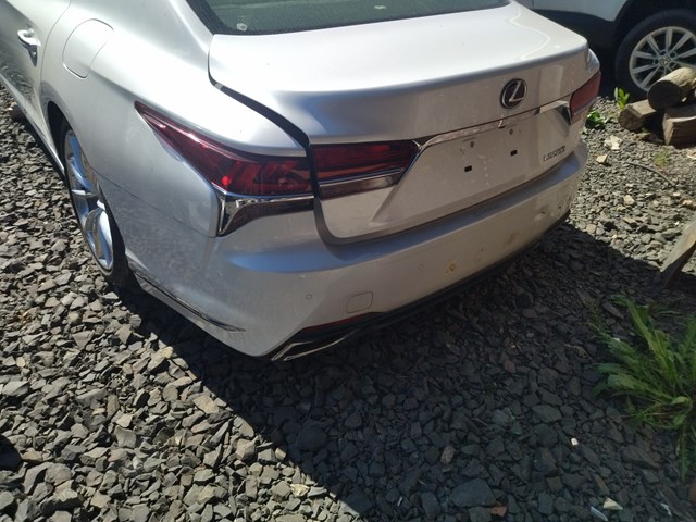 Кожух бампера заднього 5215950938 TOYOTA