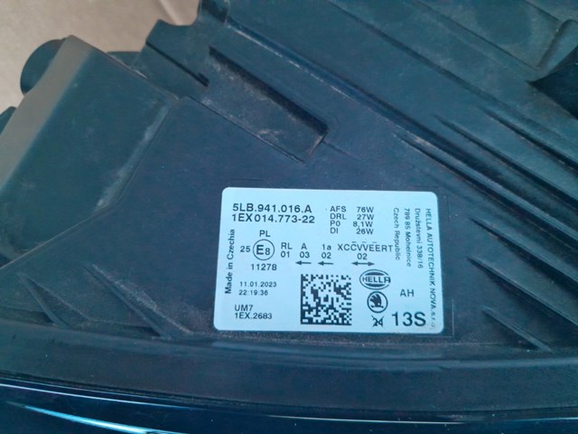 Права блок фара 5LB941016A VAG