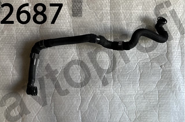 Патрубок повітряний, від насоса до клапана подачі повітря 5QN131149A VAG