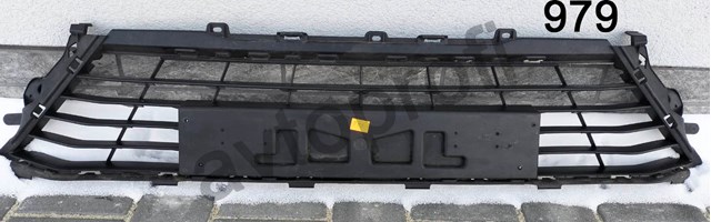 Решітка переднього бампера, центральна 622542307R RENAULT
