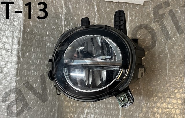 Туманка права 63177315560 BMW