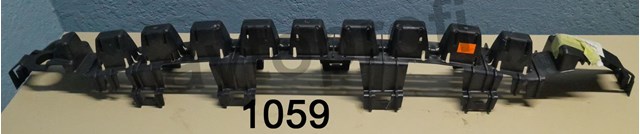 Буфер бампера переднього 6C0807693 VAG